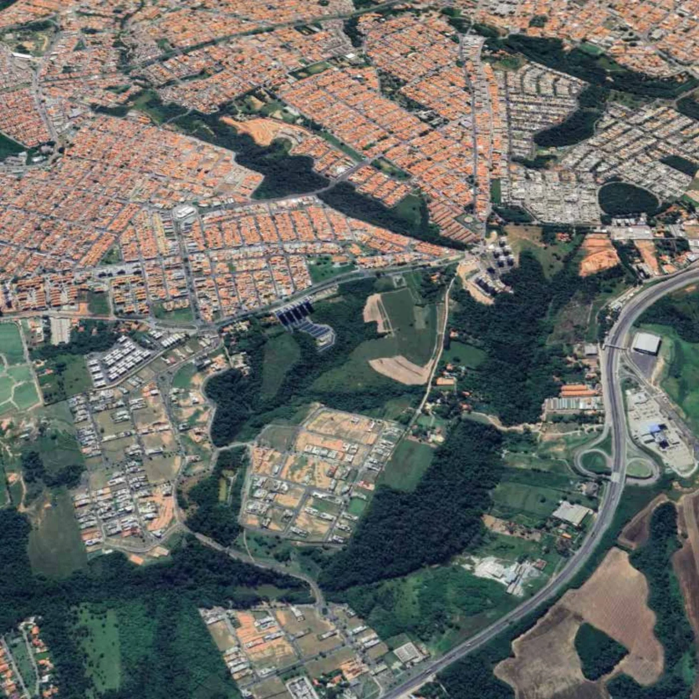 Vista aérea da Região do Piazza com pontos de referência do entorno
